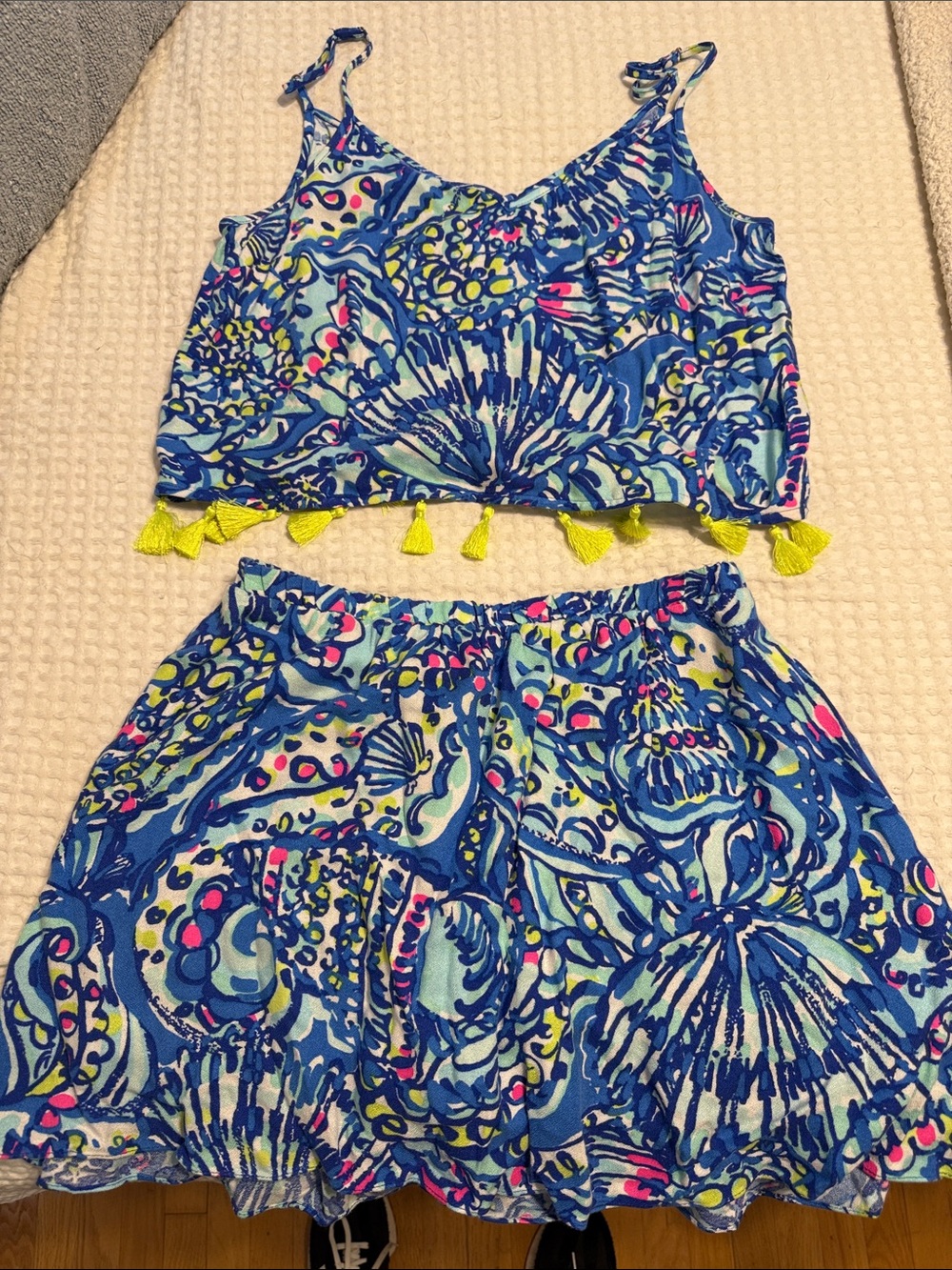 Lilly Pulitzer Blue Floral Two-Piece Shorts Set with Yellow Tassels